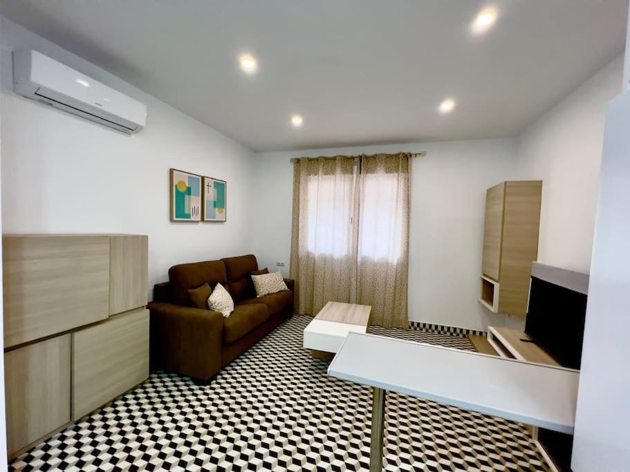Rockside Residences Suites La Linea N1 La Linea de la Concepcion Exterior photo